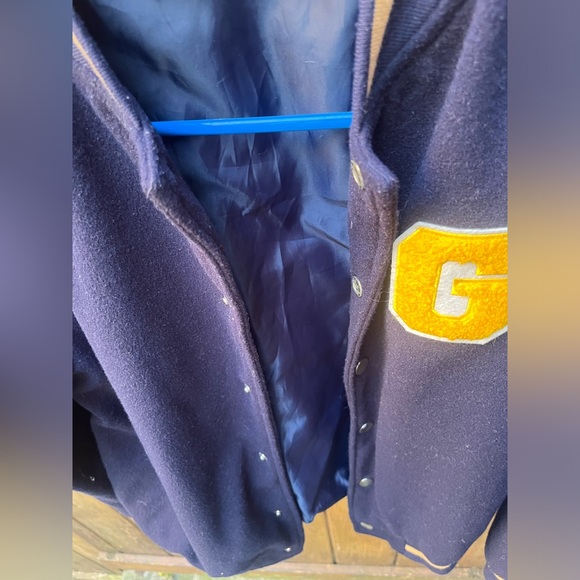 Varsity jacket - Picture 3 of 5
